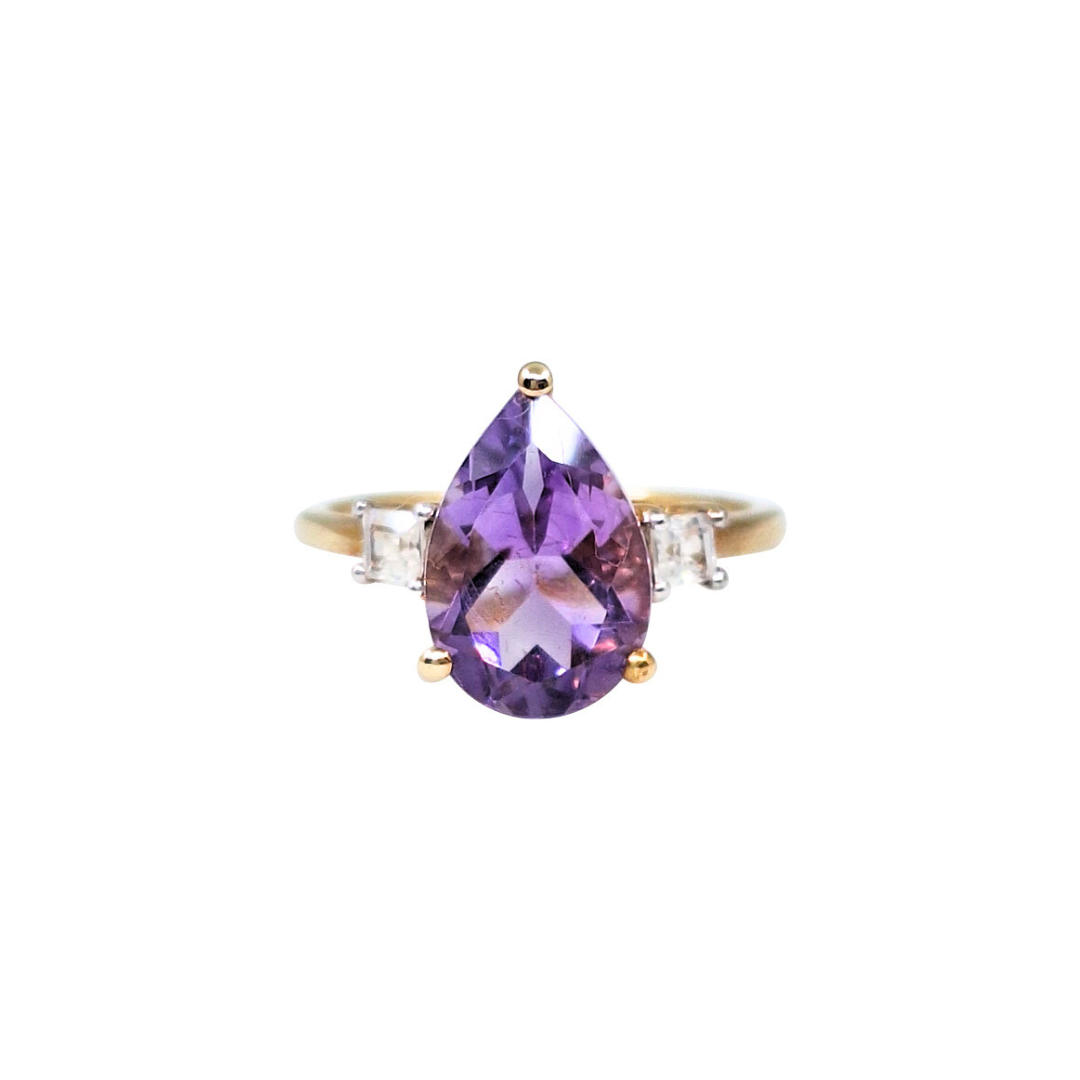9ct Yellow Gold Amethyst Ring