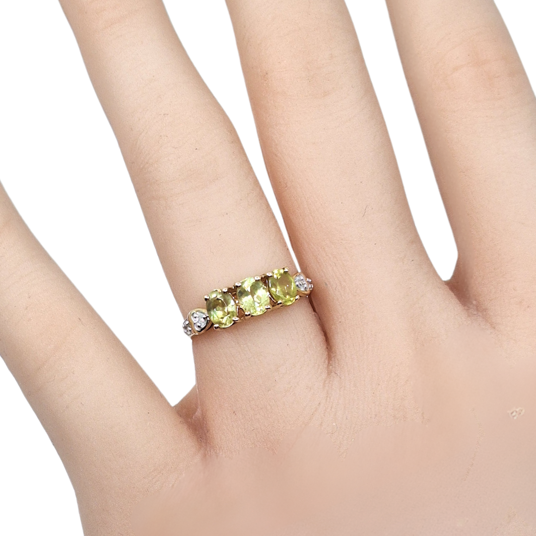 9ct Yellow Gold Three Stone Sphene & Diamond ring