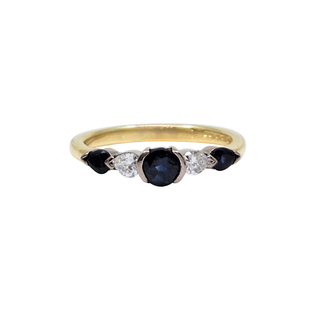 18ct Gold Sapphire & Diamond Ring
