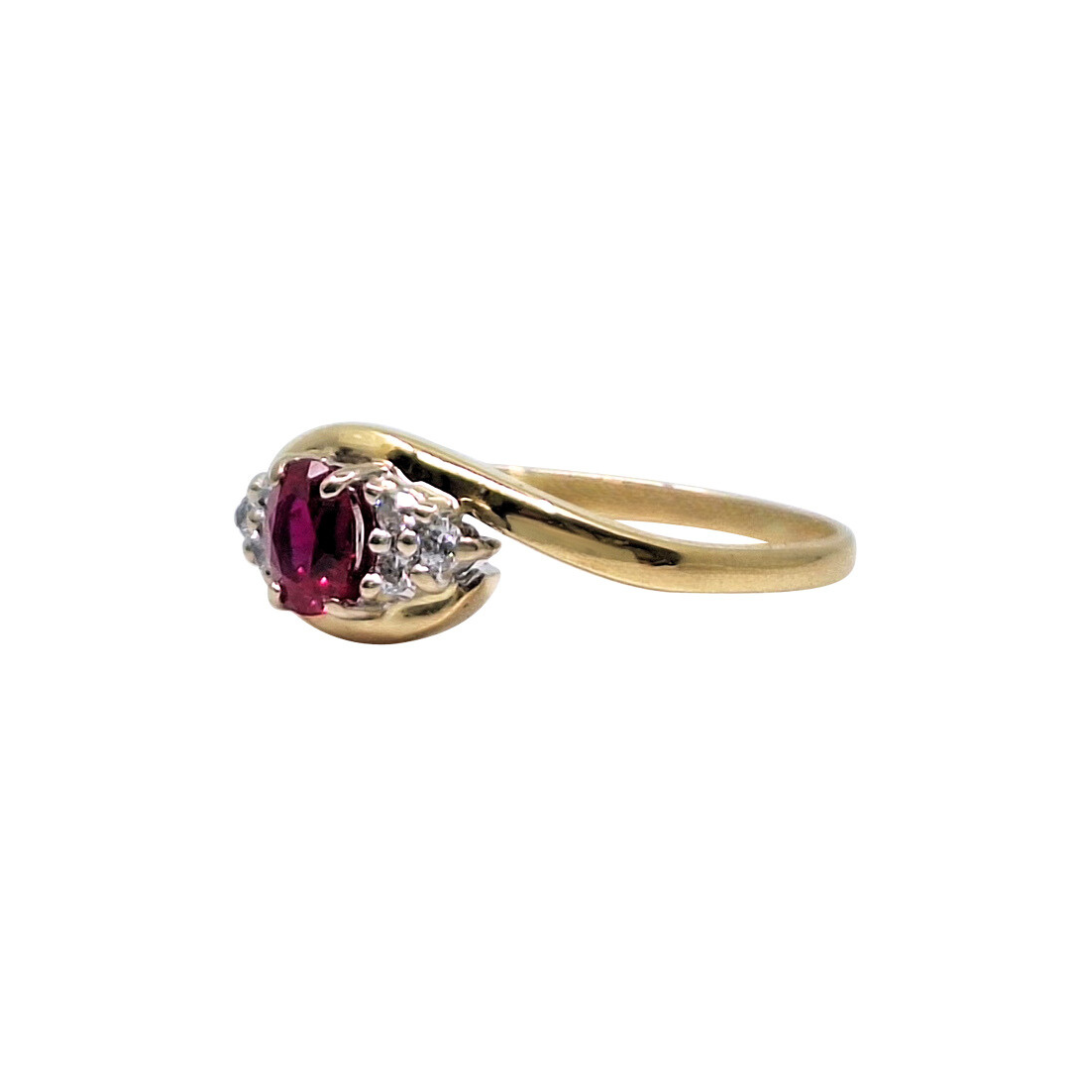 18ct Gold Ruby & Diamond Ring