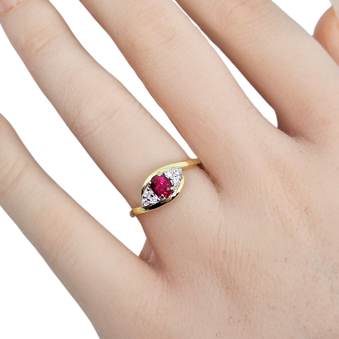 18ct Gold Ruby & Diamond Ring