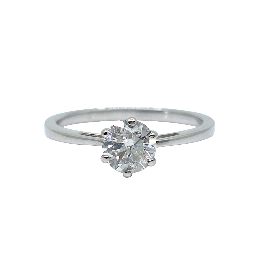 18ct White Gold Round Brilliant Diamond Solitaire Ring