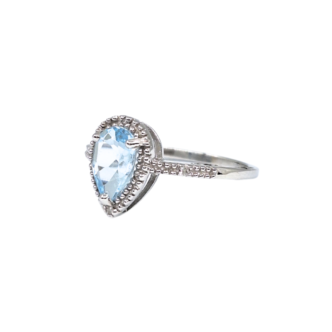 9ct White Gold Aquamarine & Diamond Ring