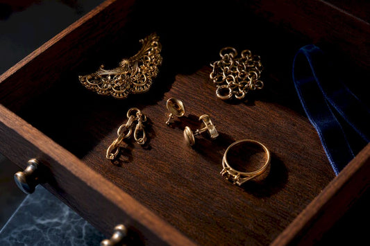 Anonymous old jewellery fragments in a jeweller’s drawer