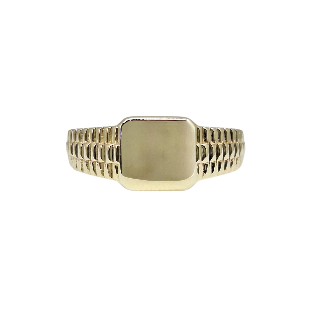 9ct Yellow Gold Signet Ring