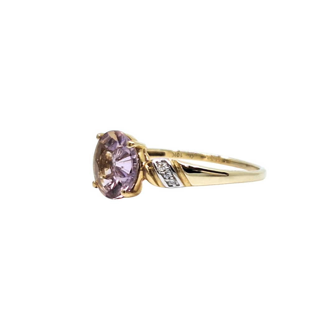 10ct yellow Gold Purple Gemstone Ring