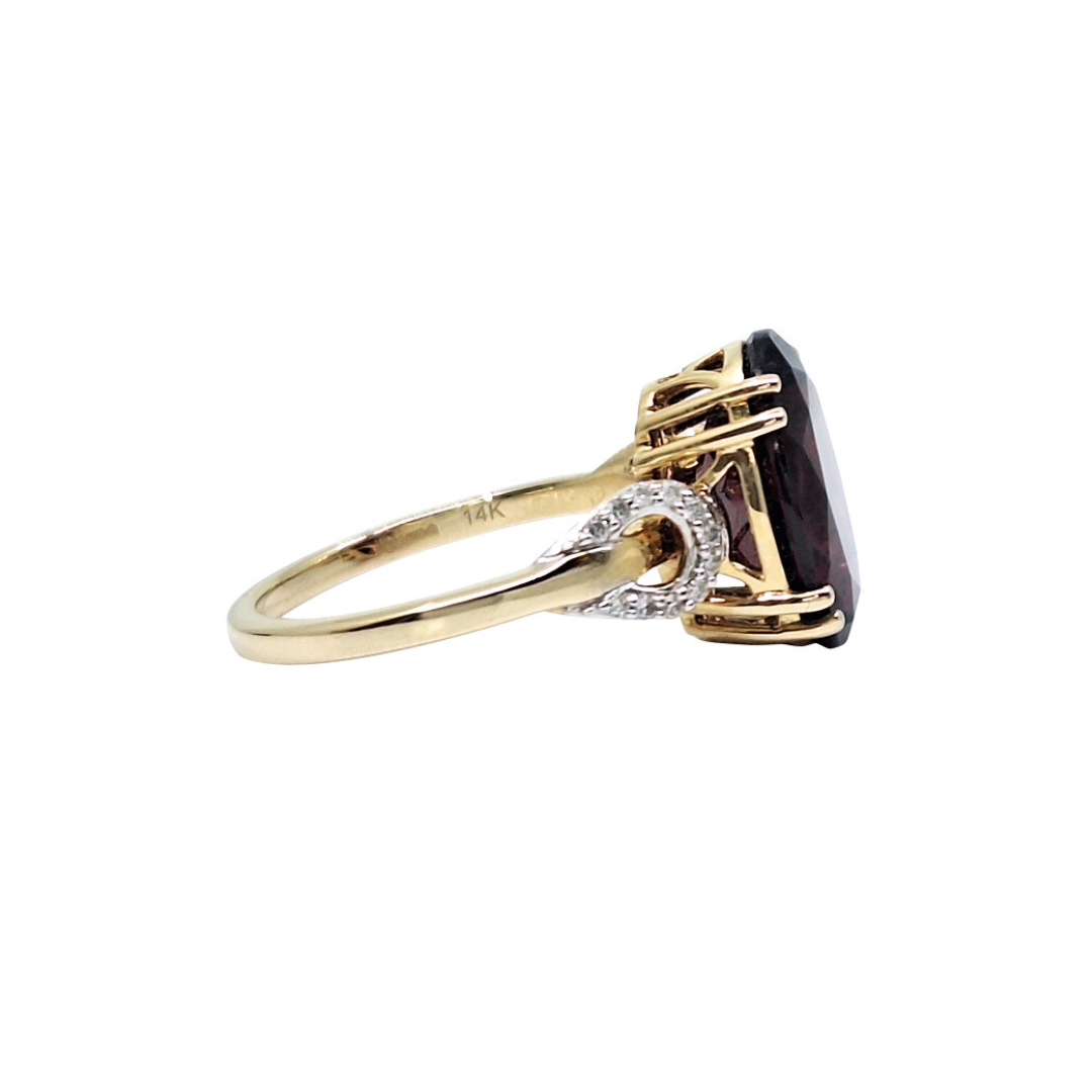 14ct Yellow Gold Garnet & Diamond Ring