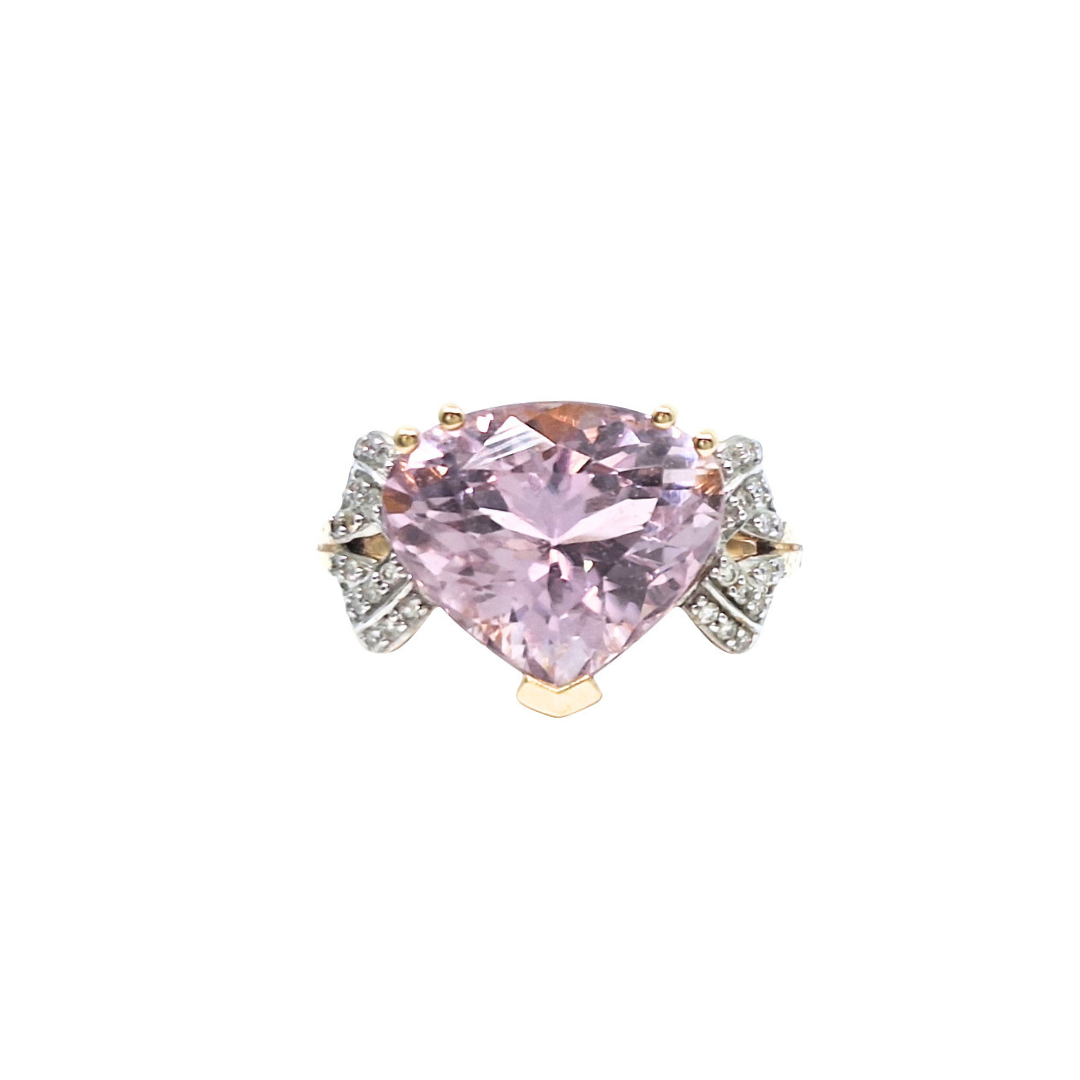 18ct Yellow Gold Kunzite & Diamond Ring