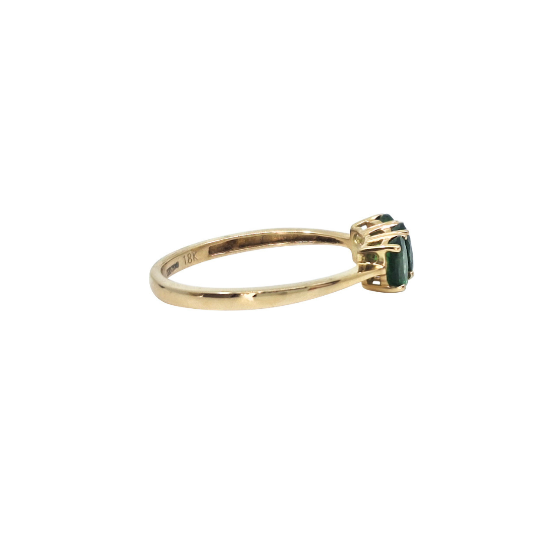 18ct Yellow Gold Green Garnet Ring