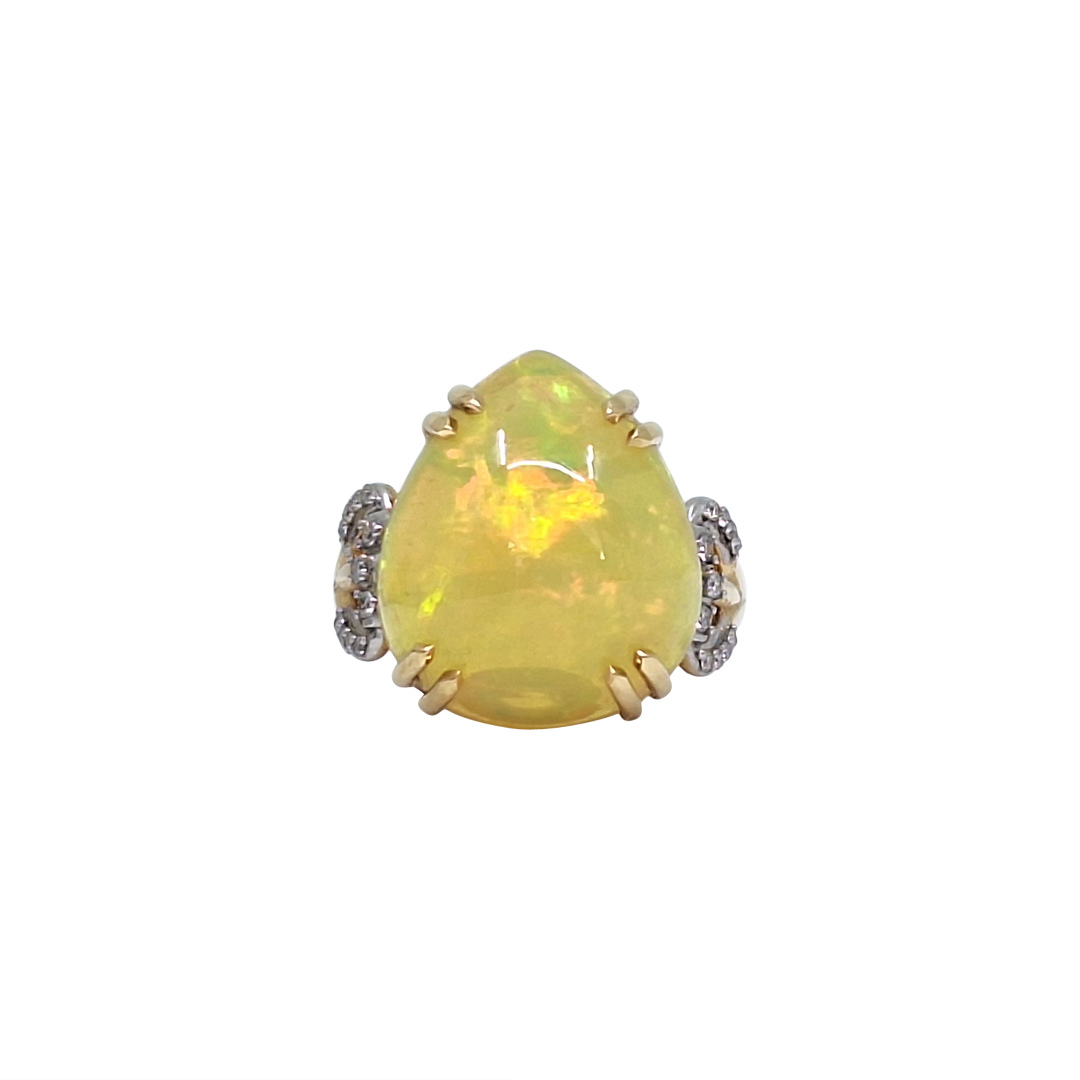 18ct Yellow Gold Opal & Diamond Ring