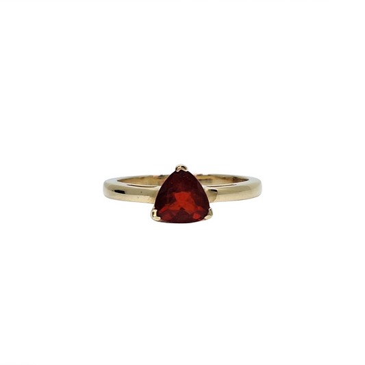 18ct yellow Gold Red Gemstone Ring