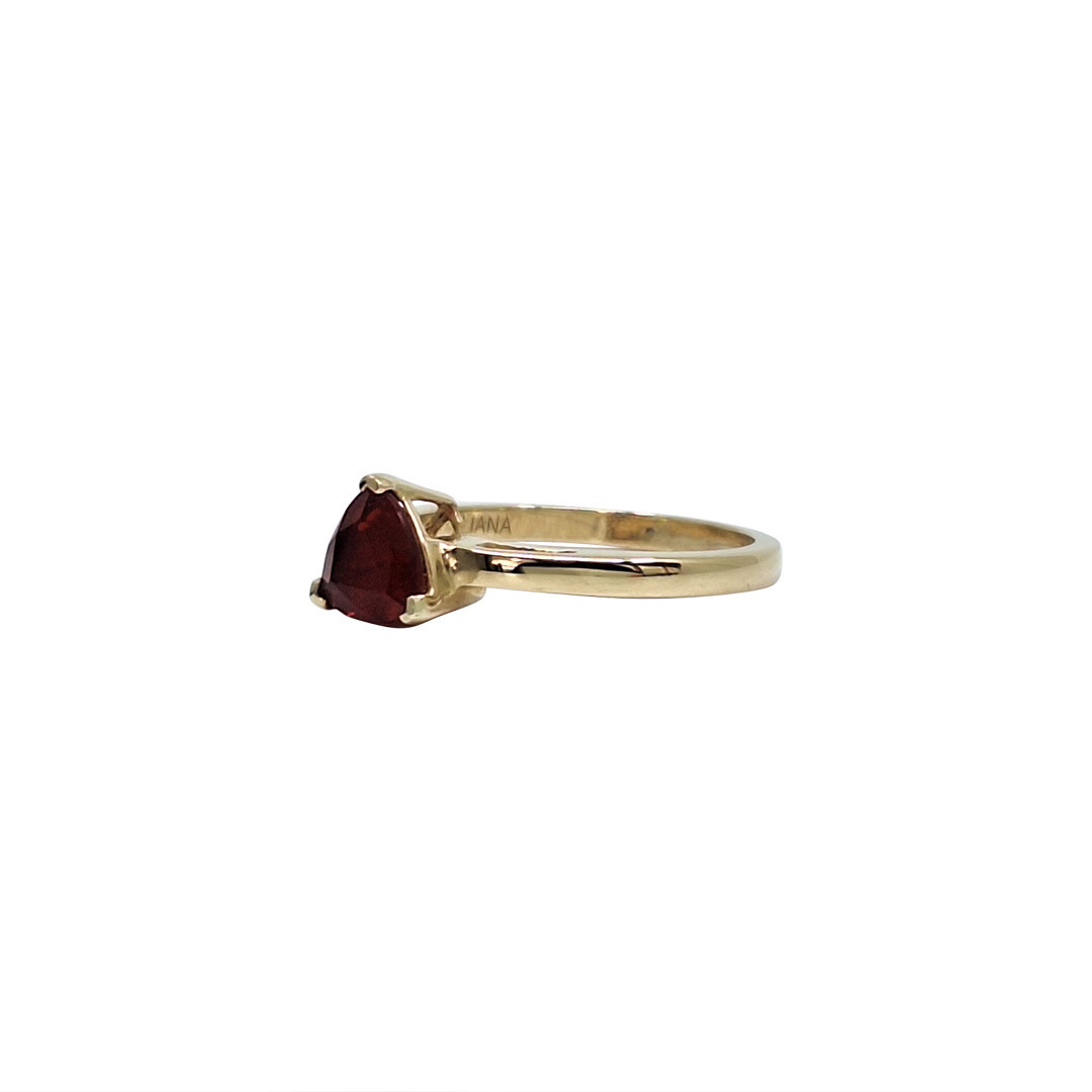 18ct yellow Gold Red Gemstone Ring