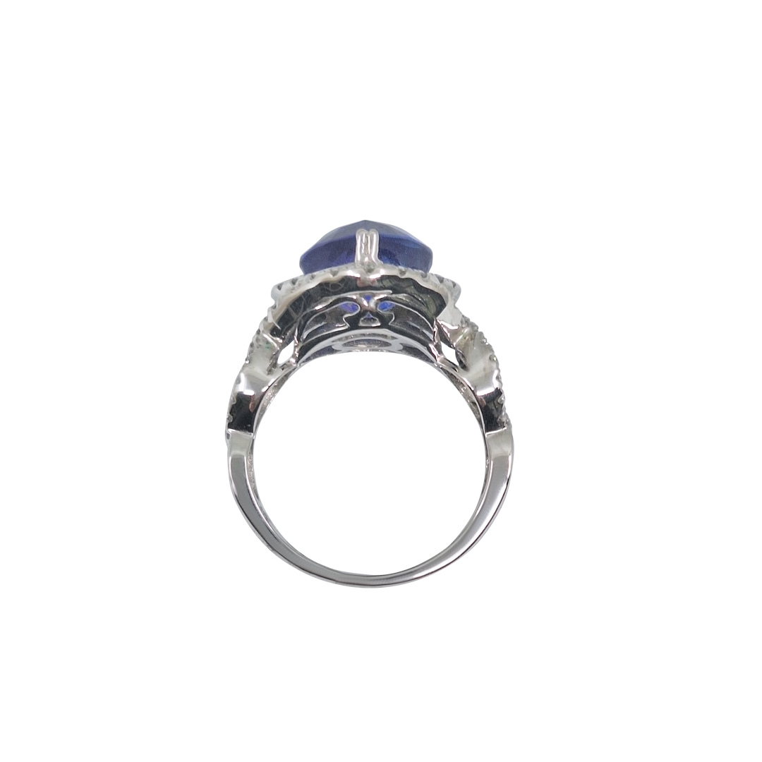 18ct White Gold Tanzanite & Diamond Iliana cluster ring