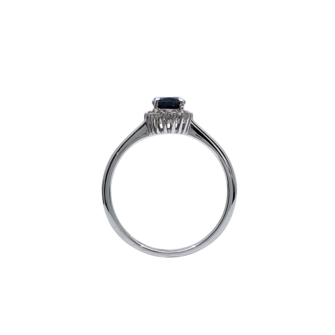 18ct White Gold Sapphire & Diamond Ring