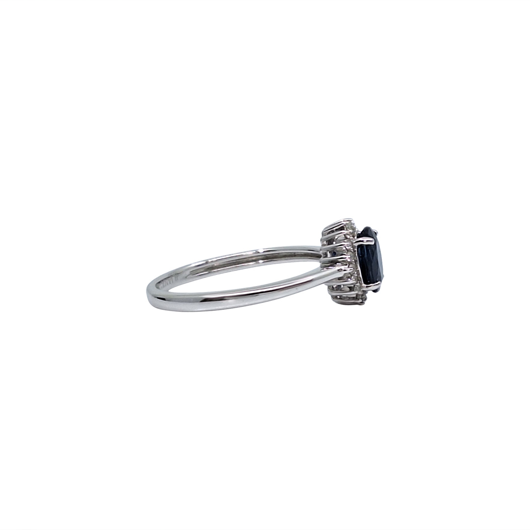 18ct White Gold Sapphire & Diamond Ring