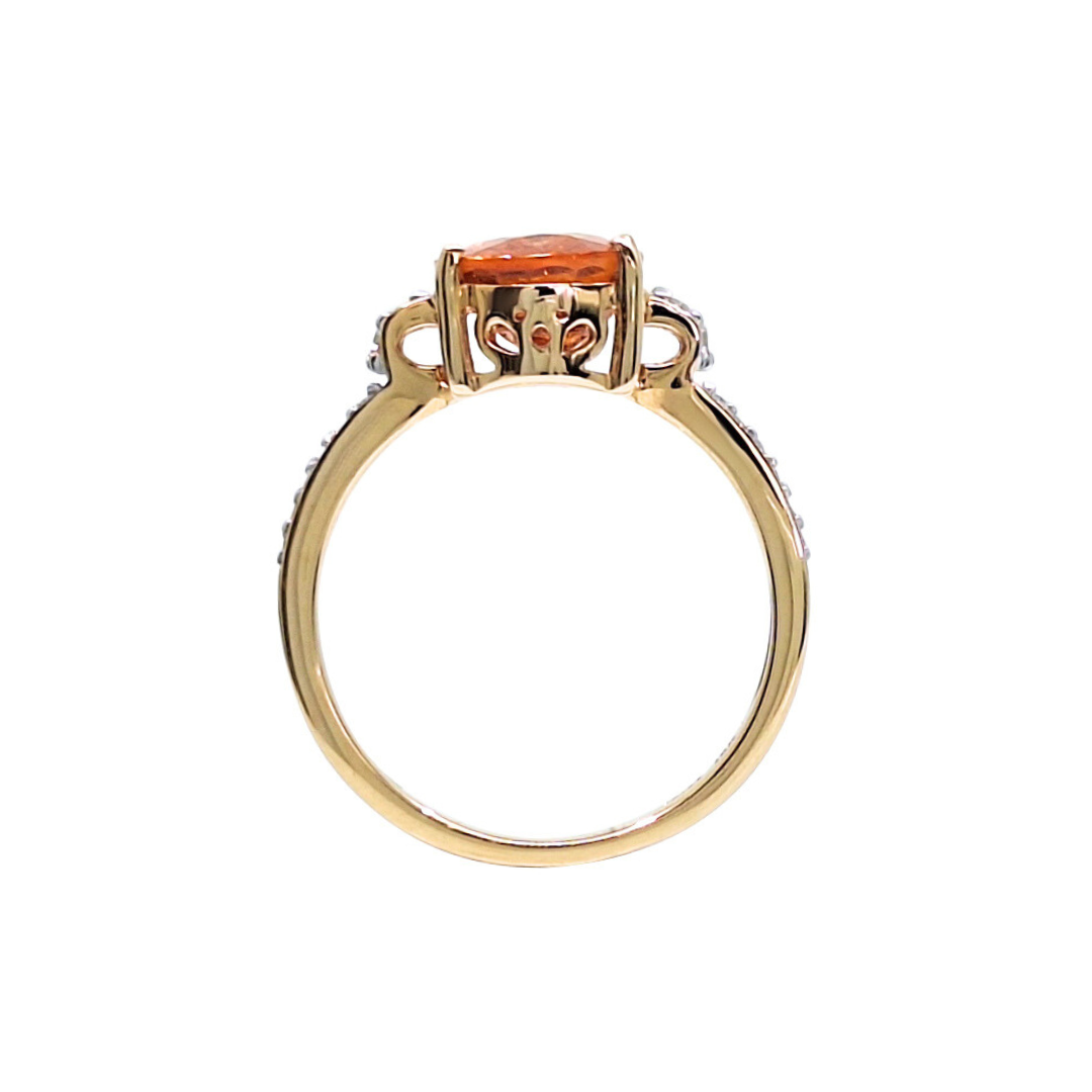 18ct Yellow Gold Orange Gemstone & Diamond Ring