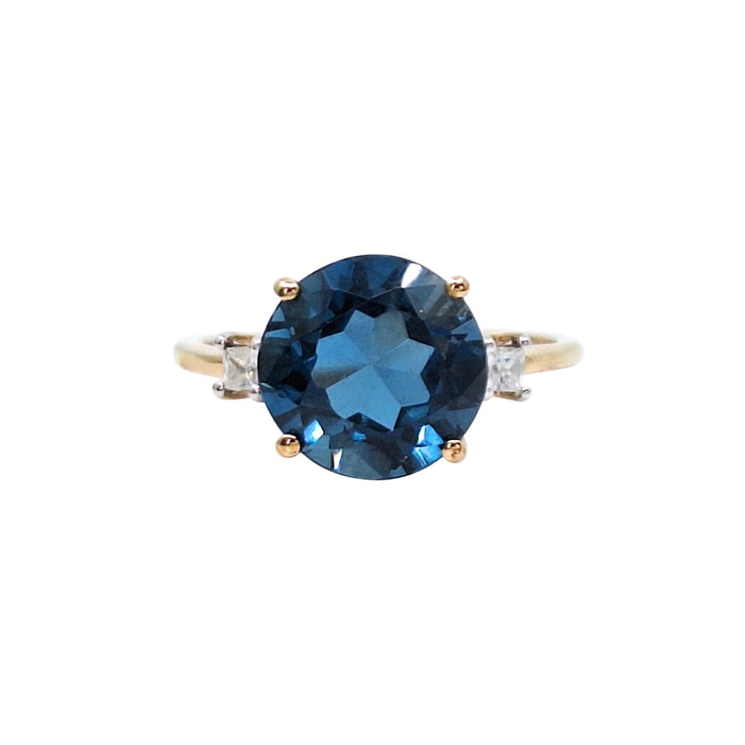 10ct Yellow Gold Blue Topaz & Diamond Ring