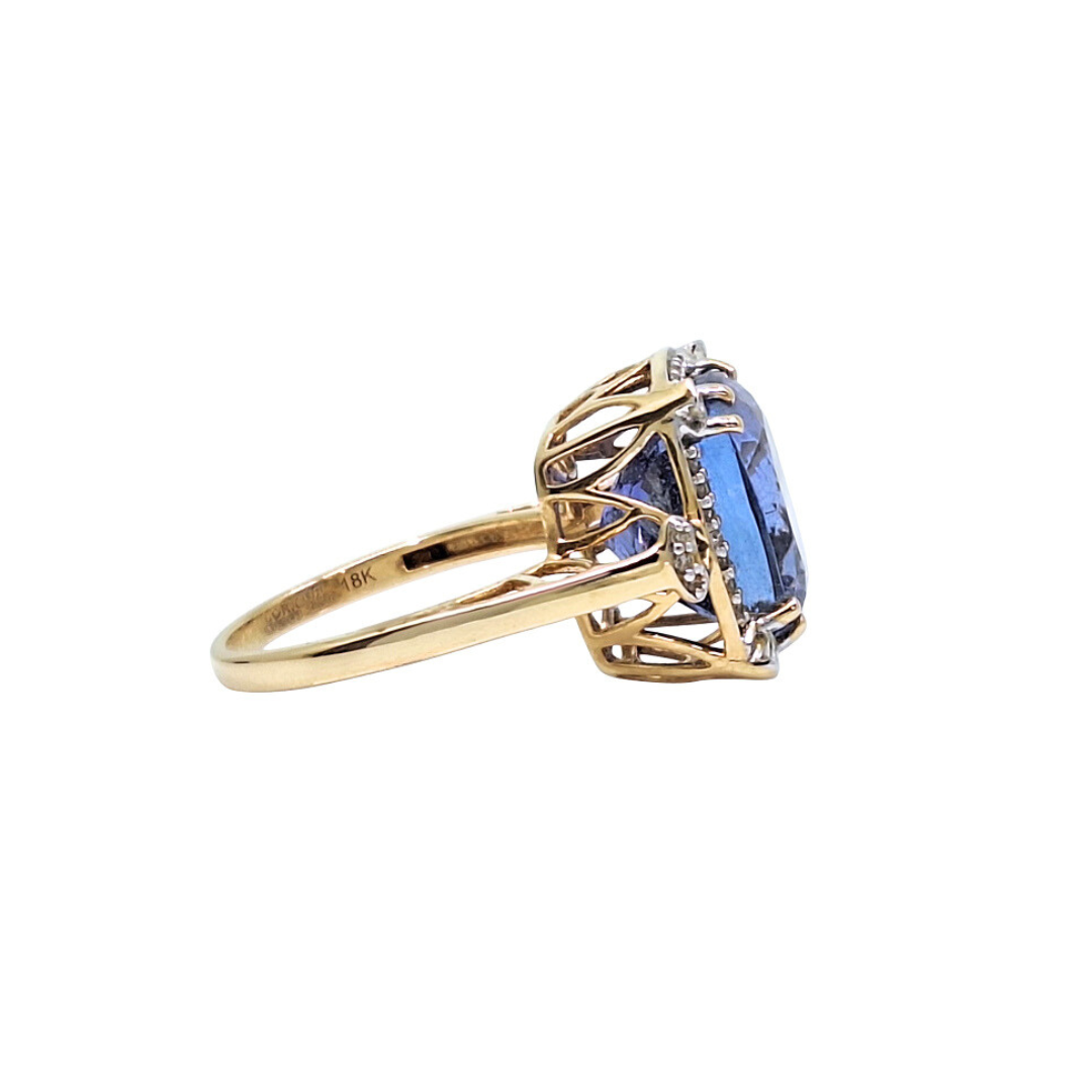 18ct Yellow Gold Tanzanite & Diamond Ring