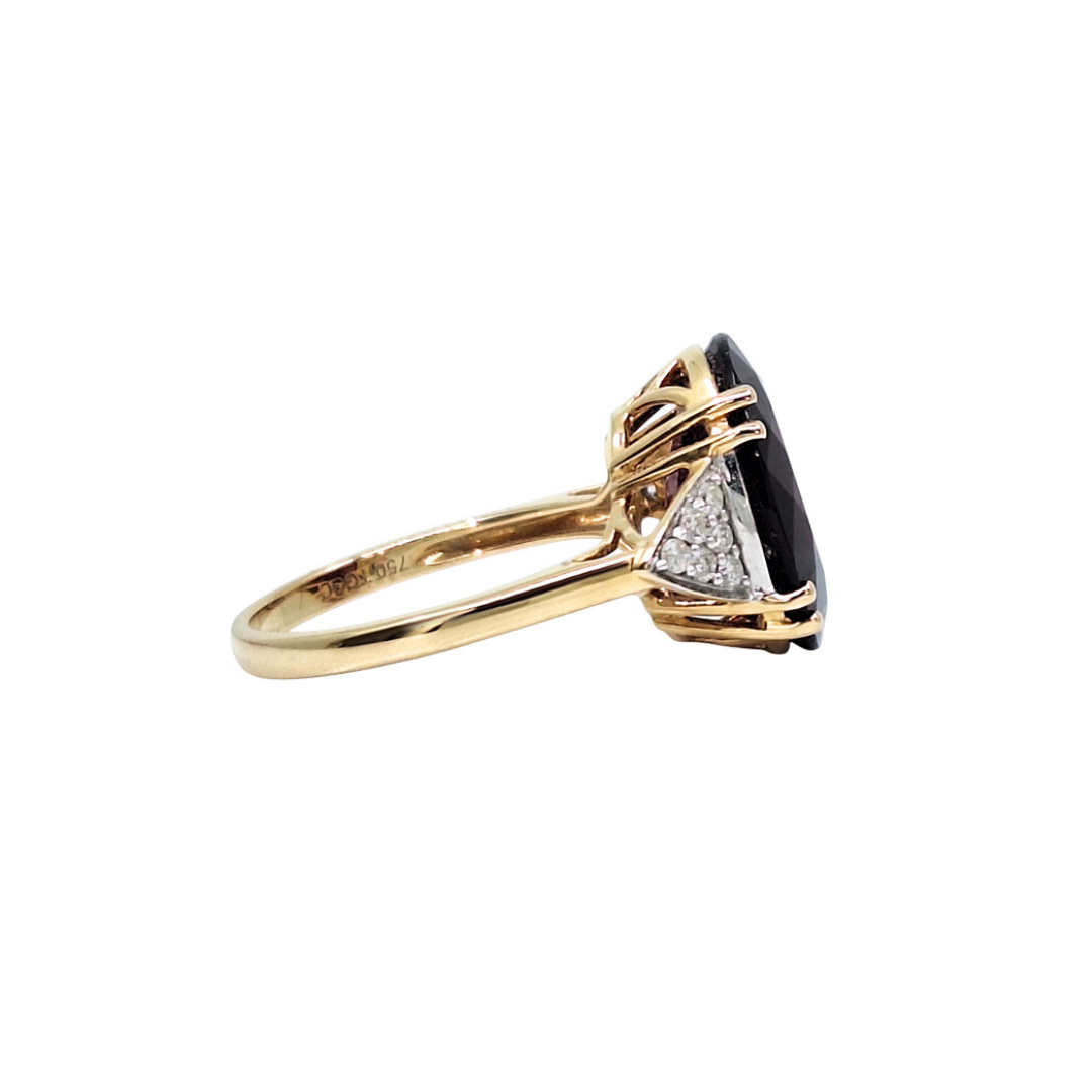 18ct Yellow Gold Garnet & Diamond Ring