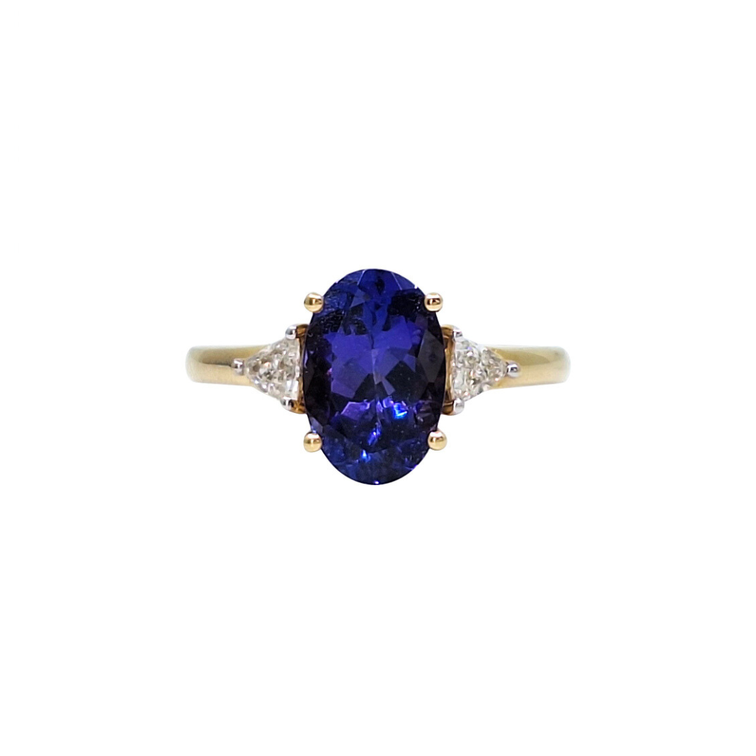 18ct Yellow Gold Tanzanite & Diamond Ring