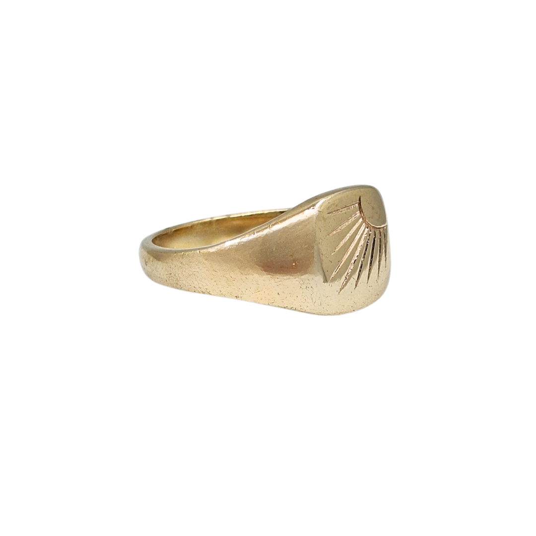 9ct Yellow Gold Signet Ring