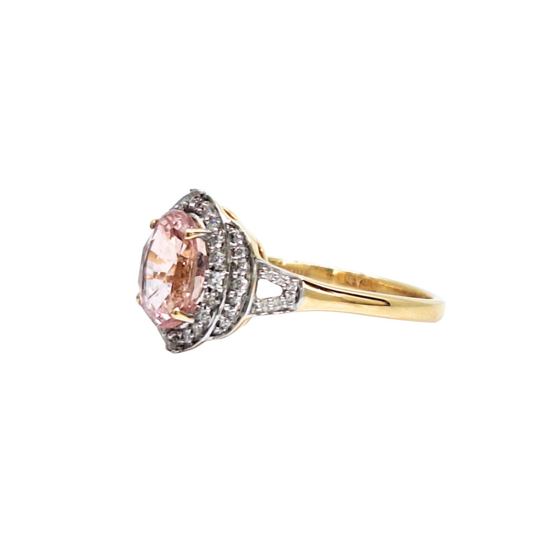 18ct Yellow Gold Morganite & Diamond Ring