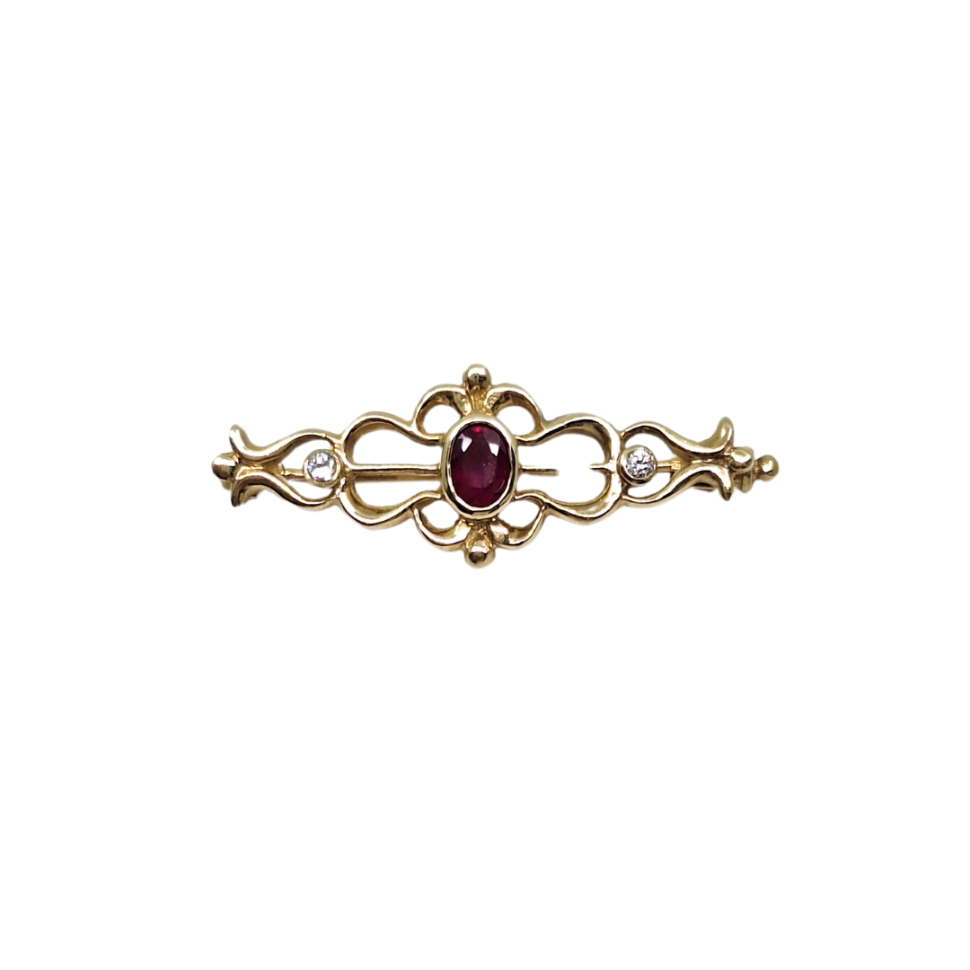 9ct Yellow Gold Ruby Brooch