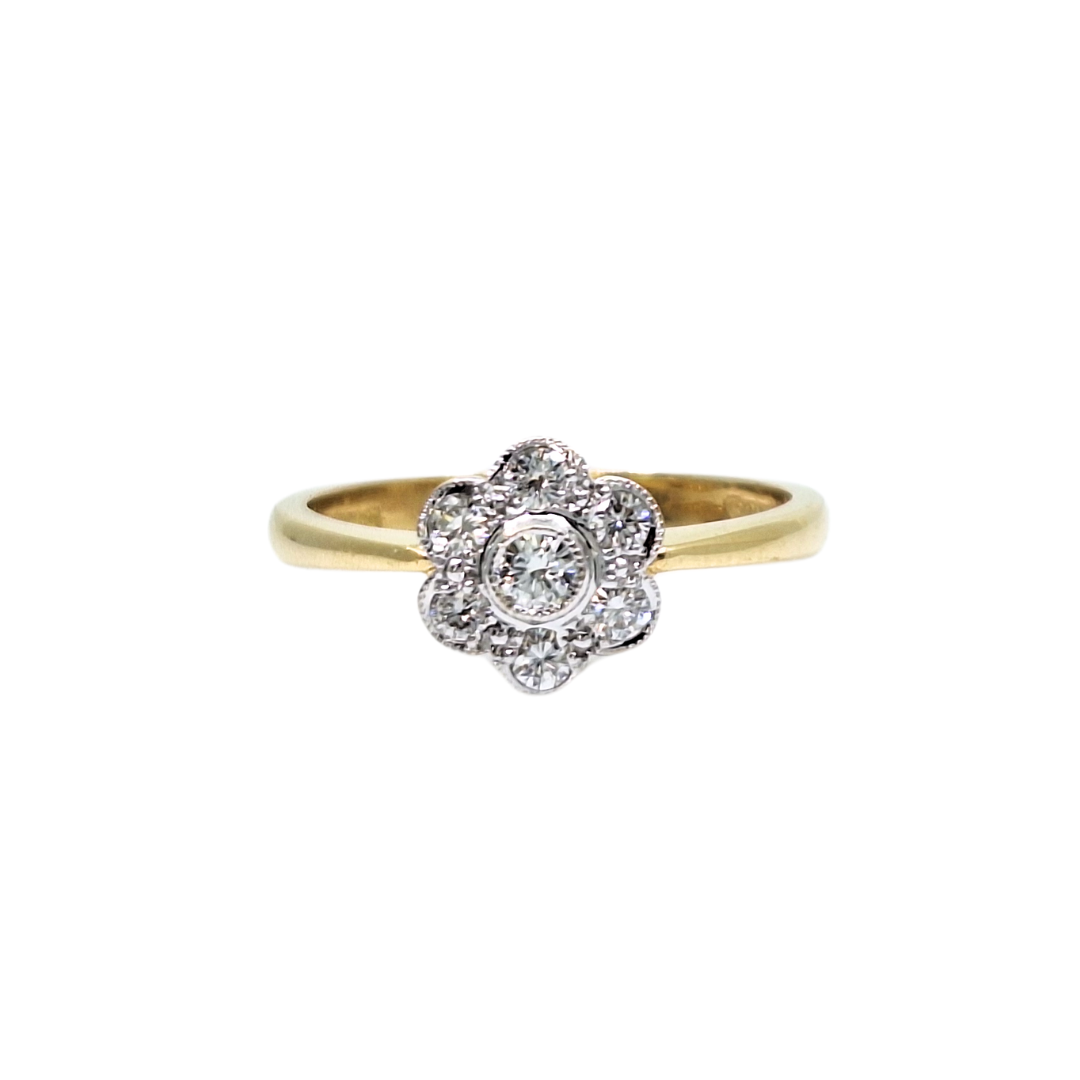 18ct Yellow Gold Diamond Cluster Ring