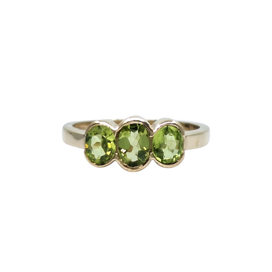 9ct Yellow Gold Peridot Three Stone Ring