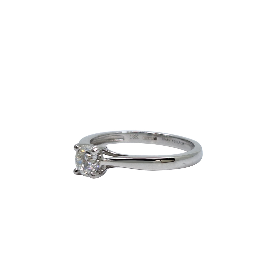 18ct White Gold Diamond Solitaire Ring