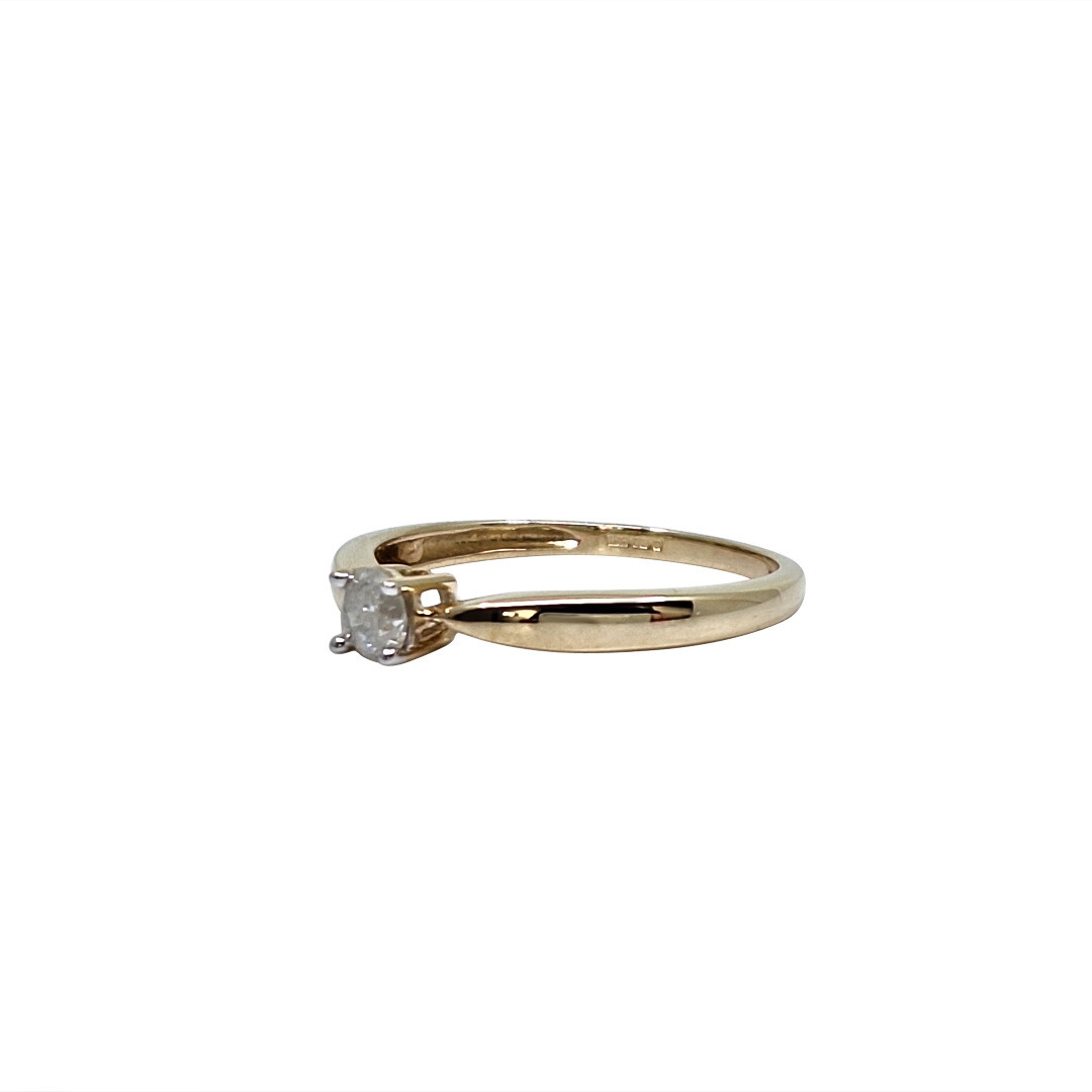 9ct Yellow Gold Diamond Solitaire Ring