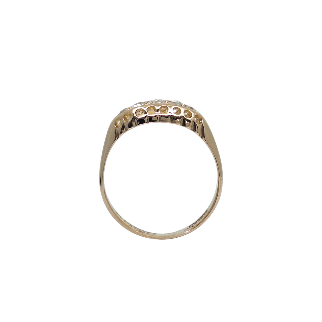 18ct Yellow Gold Diamond Ring