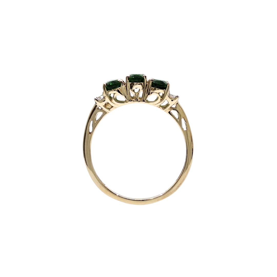 9ct Yellow Gold Green Gemstone