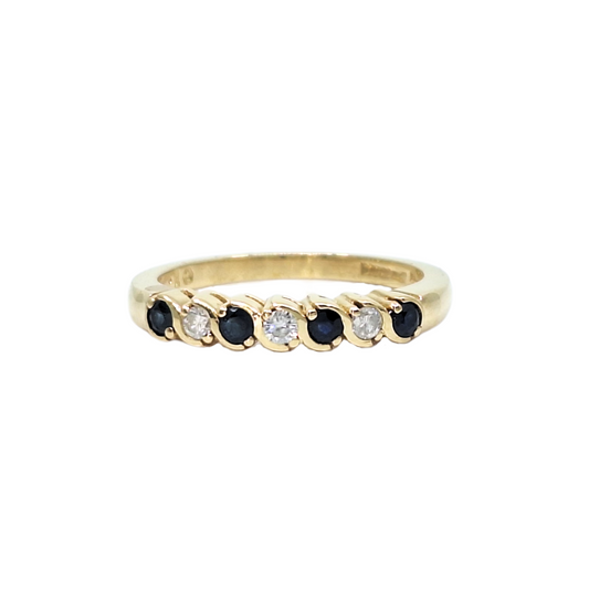 18ct Yellow Gold Sapphire & Diamond Ring