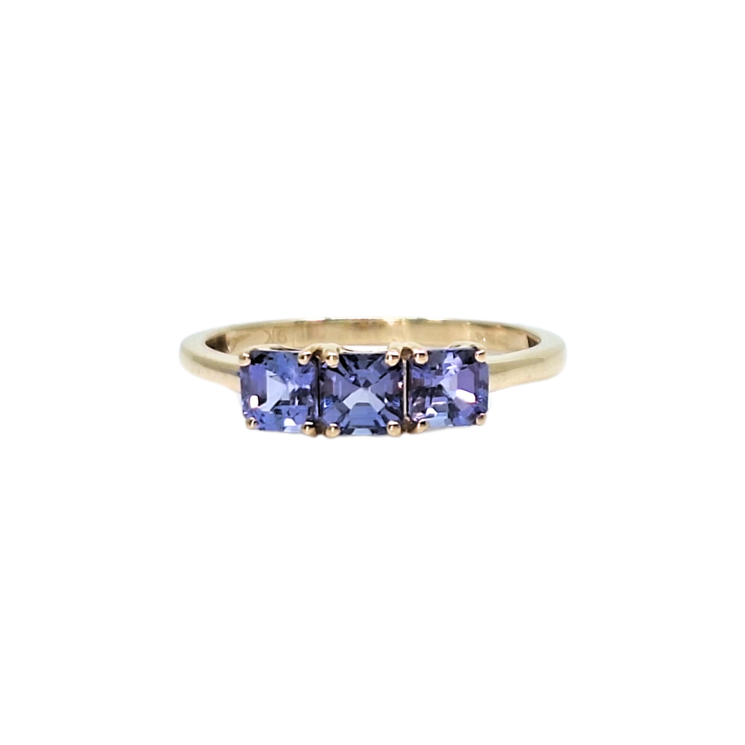 9ct Yellow Gold Tanzanite Three Stone Ring