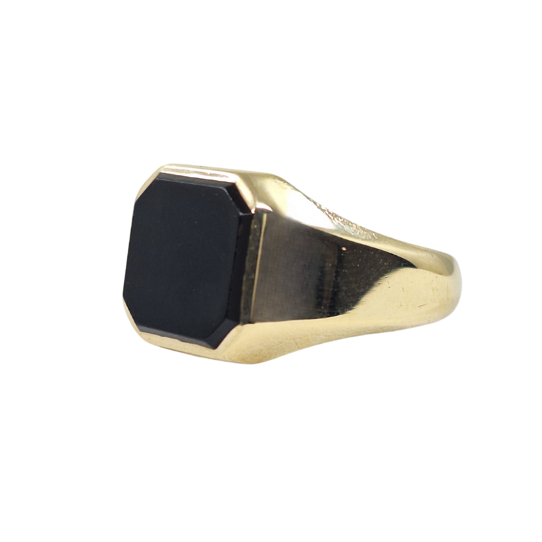 9ct Yellow Gold Octagon Shape Onyx Signet Ring