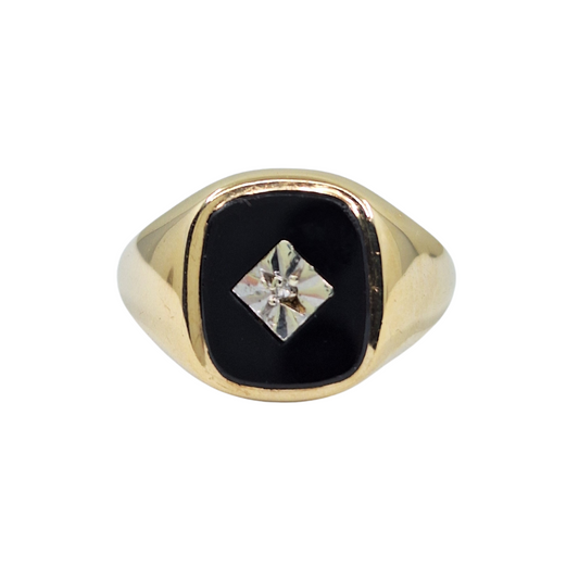 9ct Yellow Gold Onyx & Diamond Signet Ring