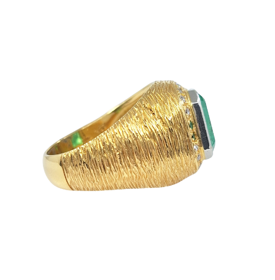 18ct Yellow Gold Emerald & Diamond Gents Ring