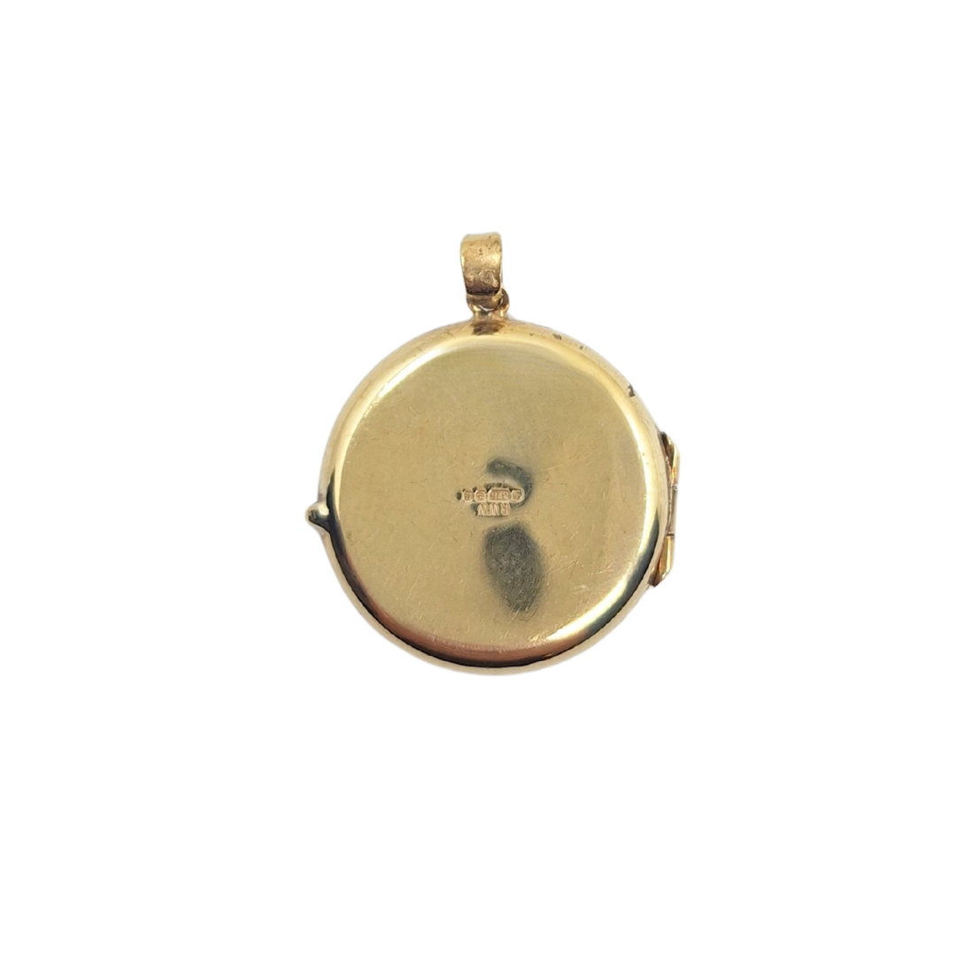 9ct Yellow Gold Round Engraved Locket
