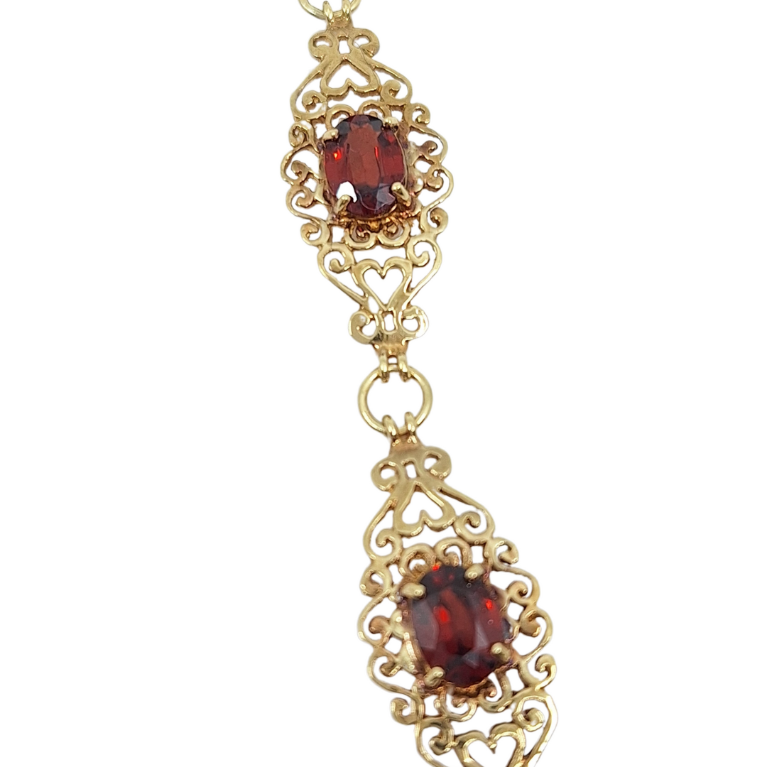 9ct Yellow Gold Garnet Bracelet