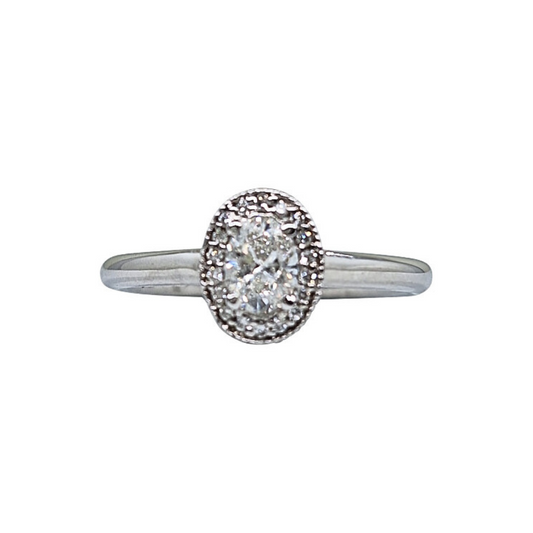 18ct White Gold Oval Diamond Cluster Ring D:37pt