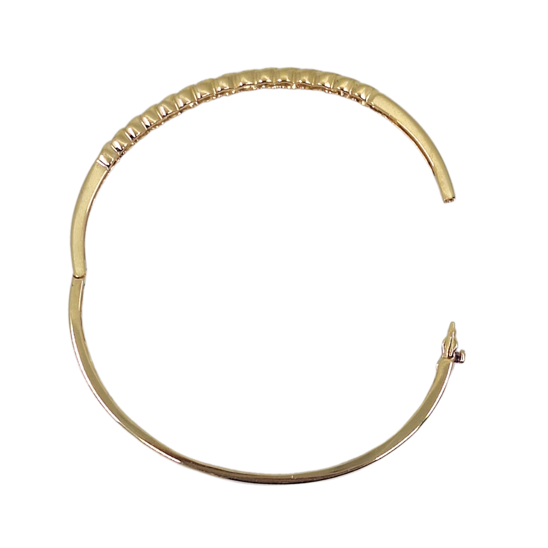 18ct Yellow Gold Diamond Bangle