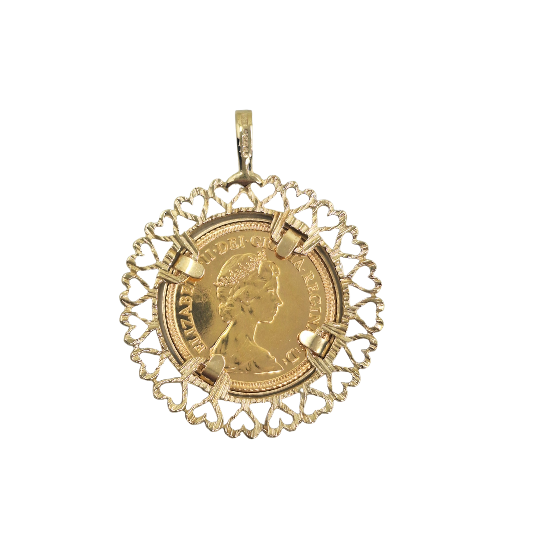 9ct Yellow Gold Half Sovereign Pendant 1982