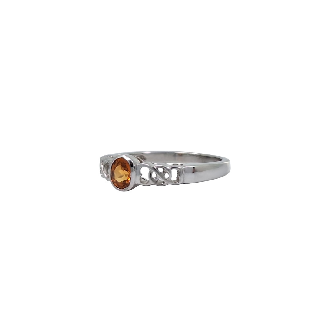 9ct White Gold Spessarite Garnet Ring