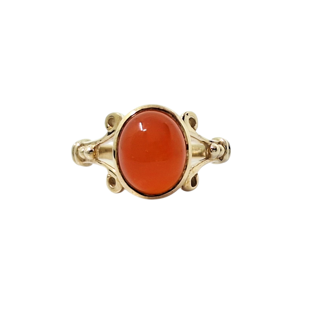 9ct Yellow Gold Carnelian Solitaire Ring