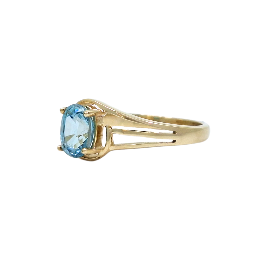 9ct Yellow Gold Blue Ratanakiri Zircon Ring