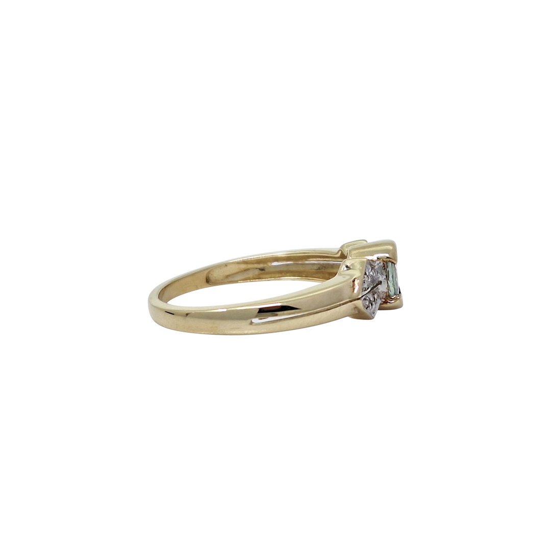 9ct Yellow Gold Tanzanite & Diamond Ring