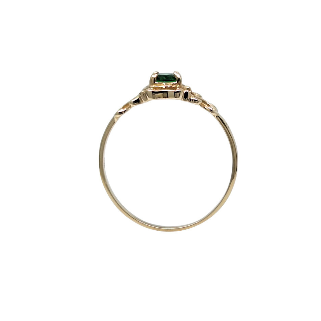 9ct Yellow Gold Green Stone Filigree Ring