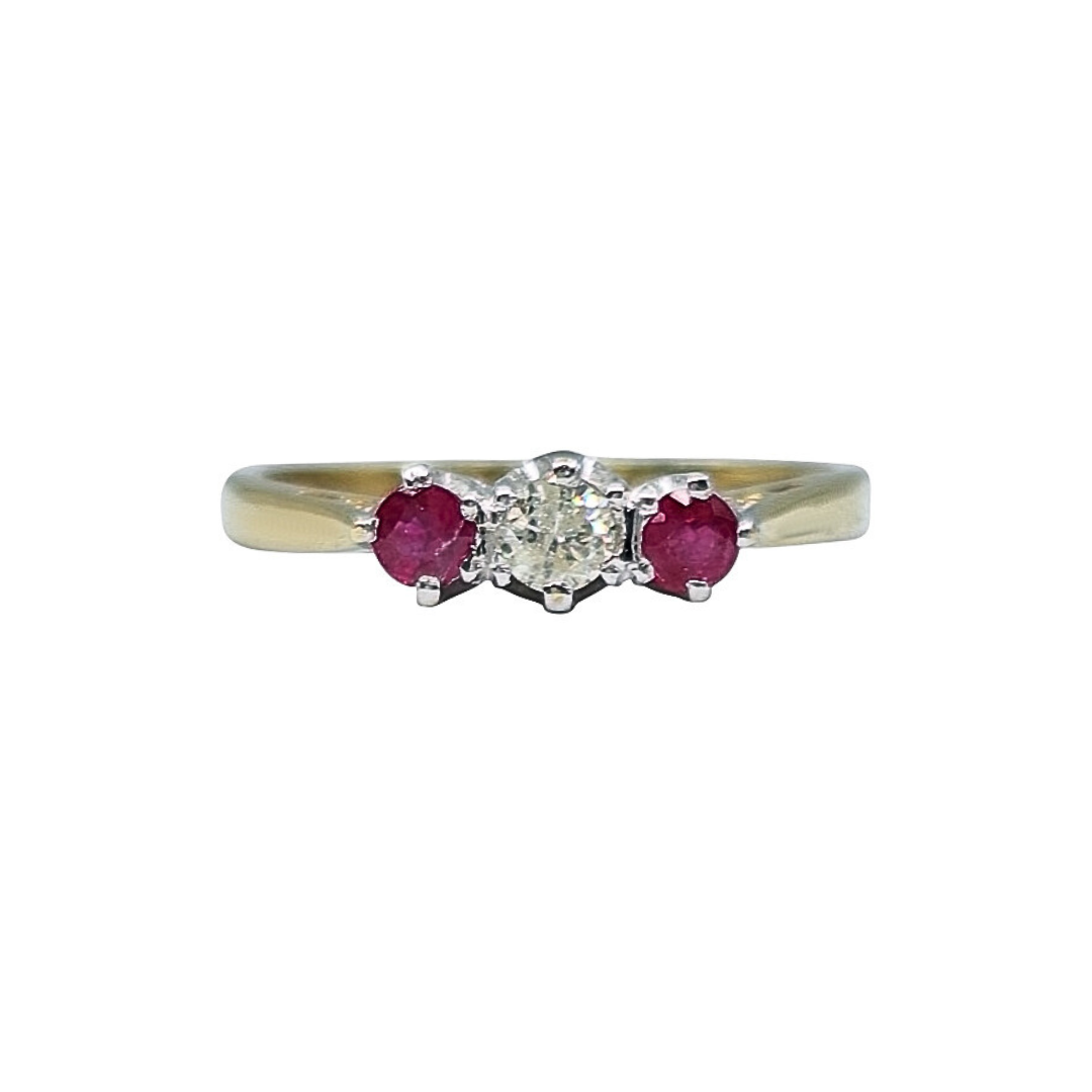 9ct Yellow Gold Ruby & Diamond 3 Stone Ring