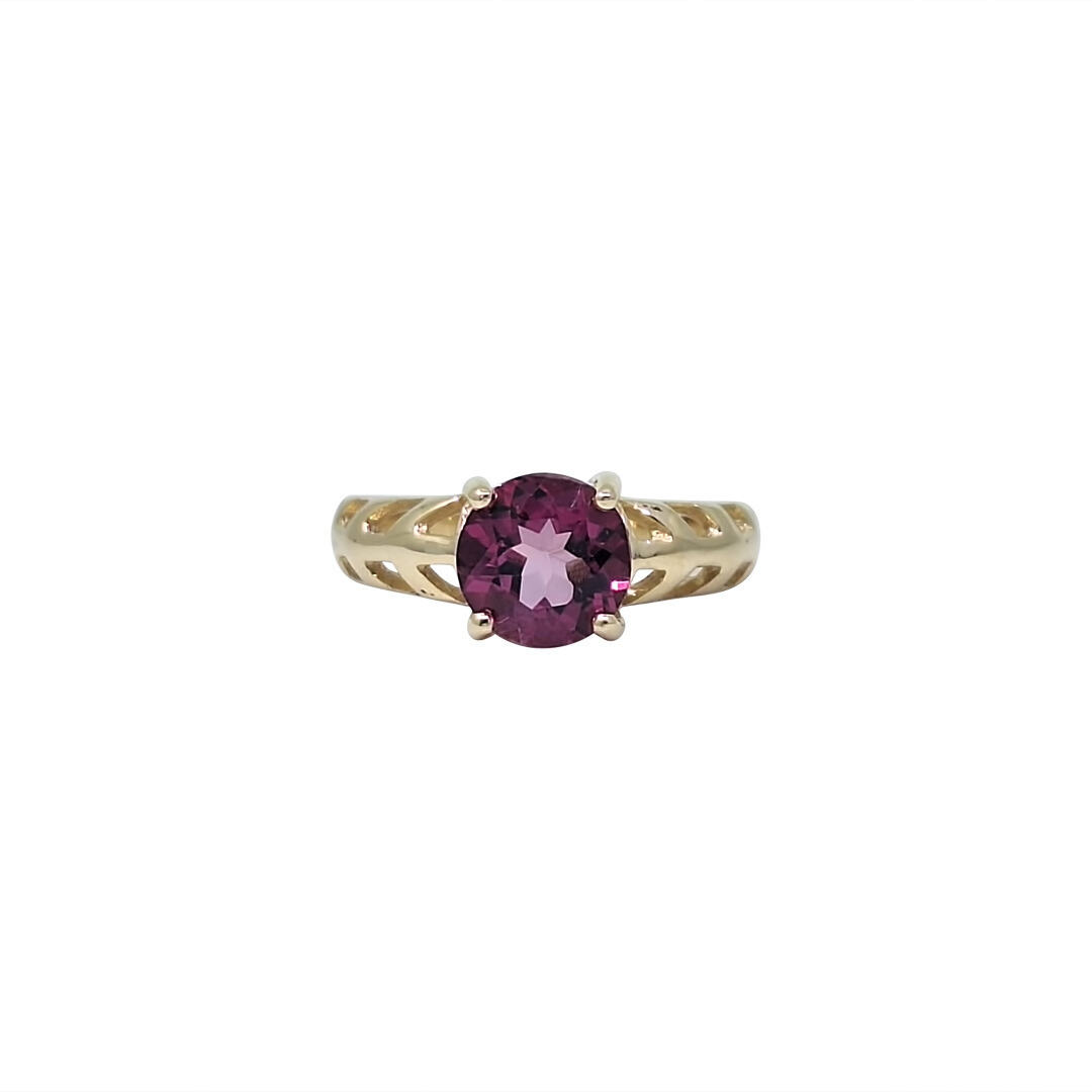 9ct Yellow Gold Cherry Topaz Ring